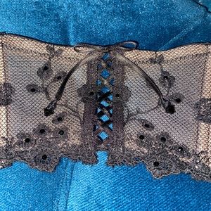 New Victoria’s Secret push up limit edition halter Bra